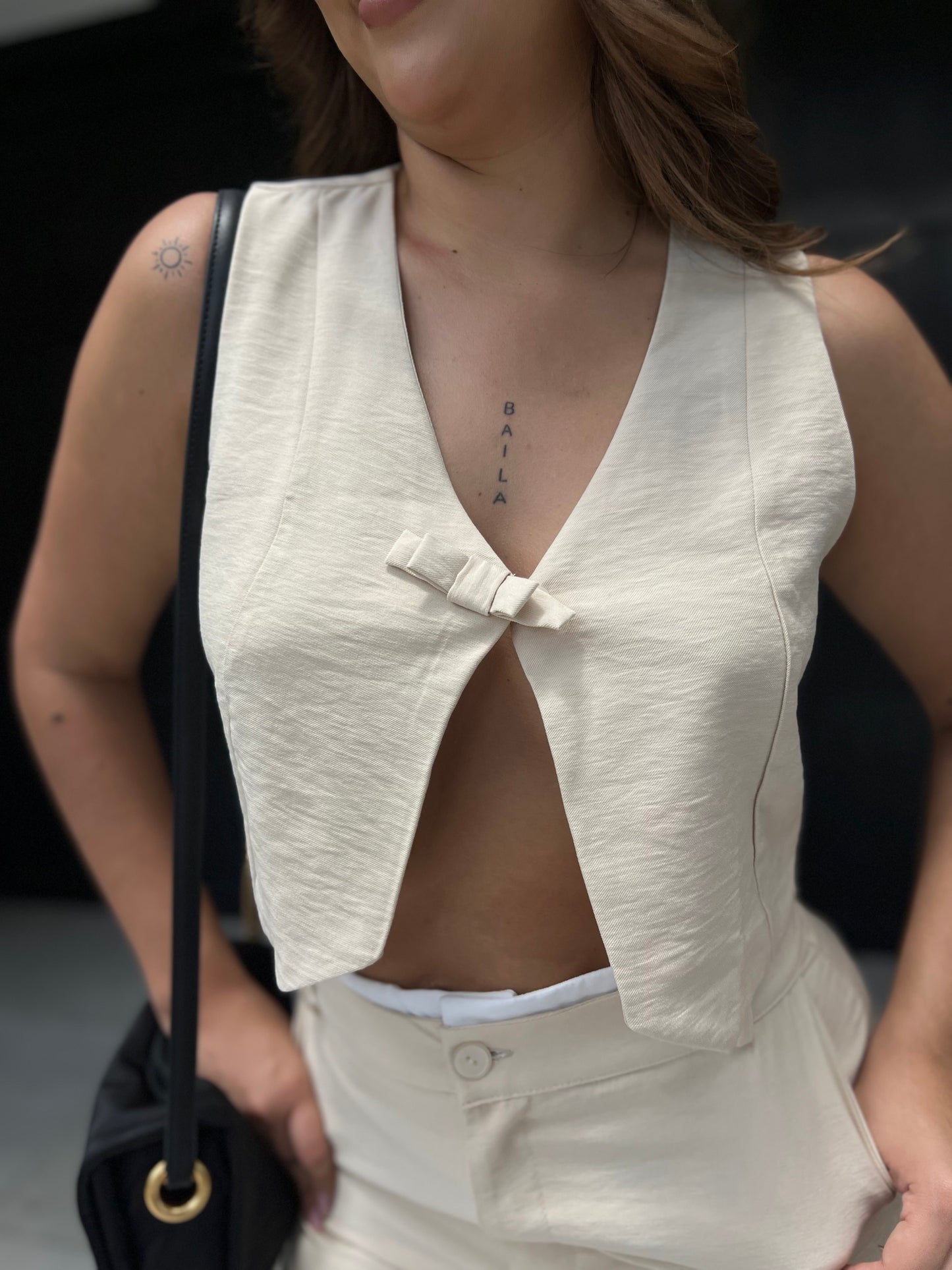 Top Emili Crema