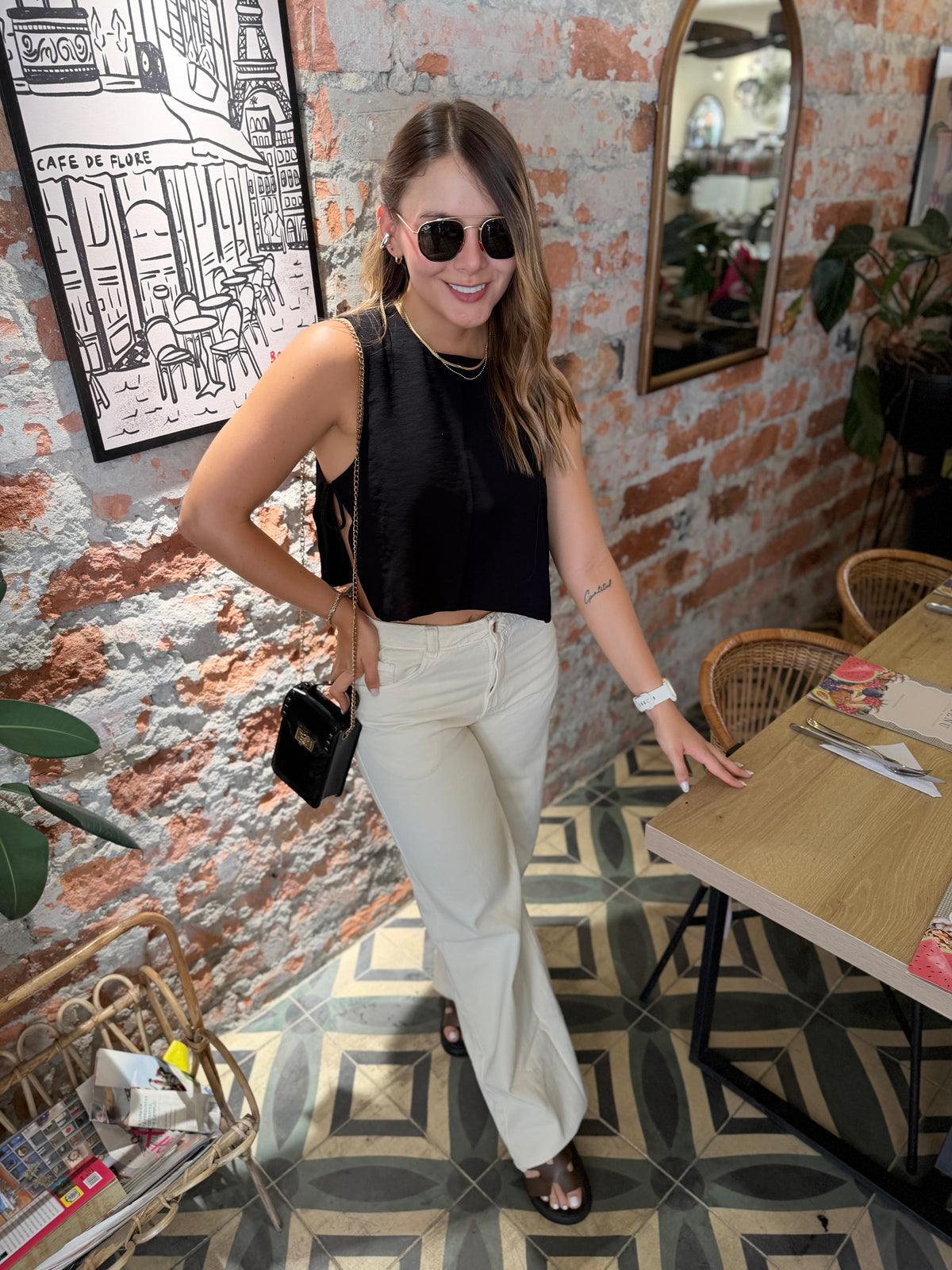 Blusa Latte Negro