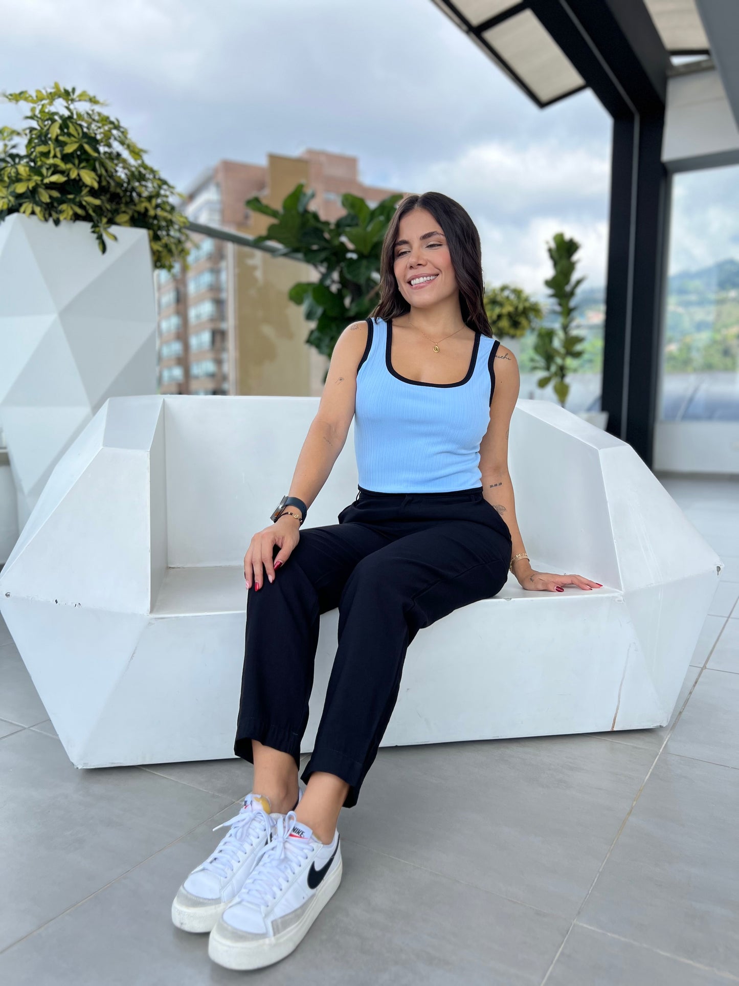 Top Cleo Celeste
