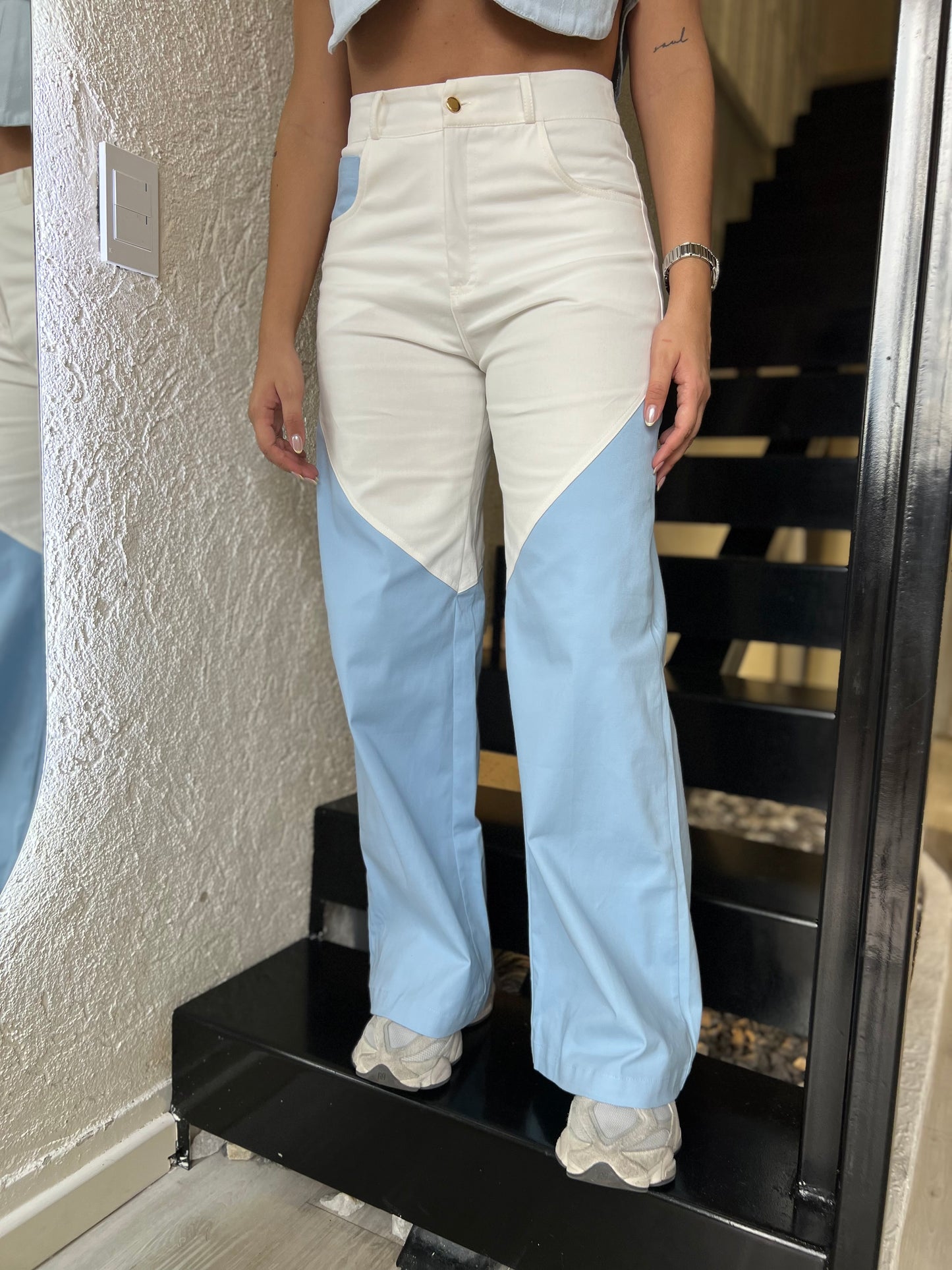 Pantalón Salma Blanco-Celeste