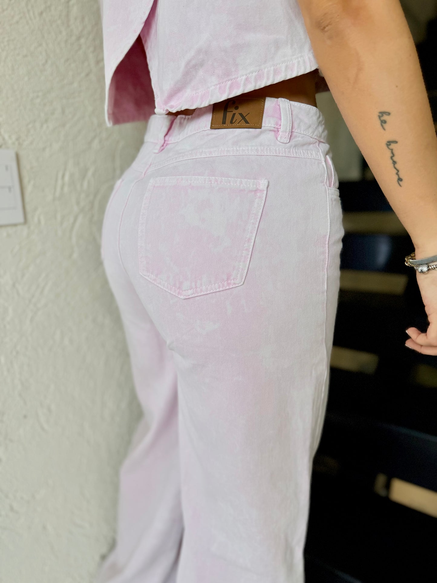 Jean Sienna Rosado Acid Wash