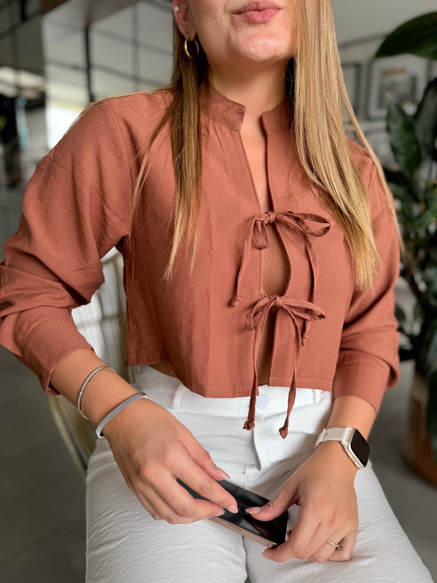 Blusa Amahia Café